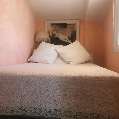 Ensoleille Belle Vue Degagee Apartman